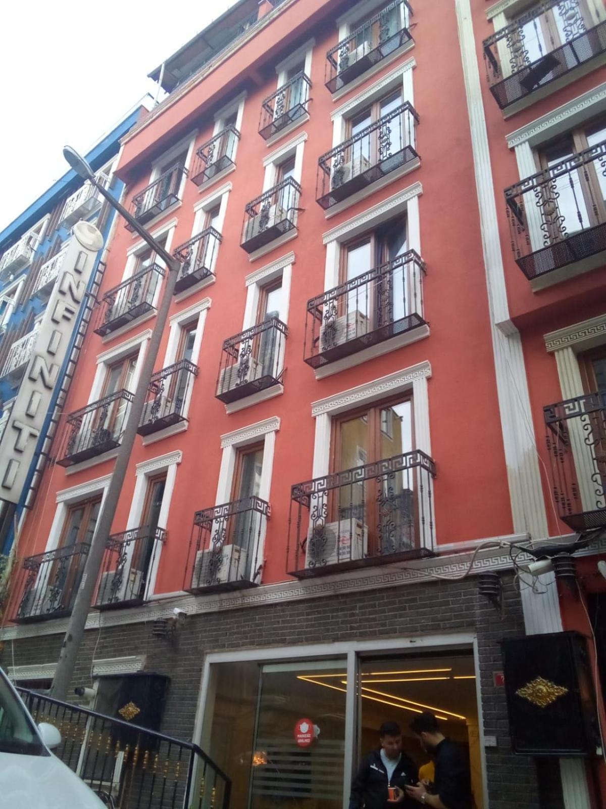 Elite Brand Hotel — Photos 1